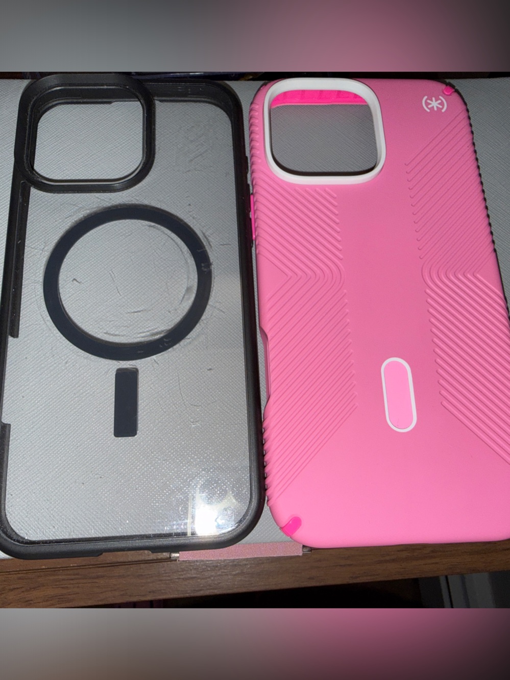 Speck Pink Dual-Layer Rugged Phone Case BUNDLE